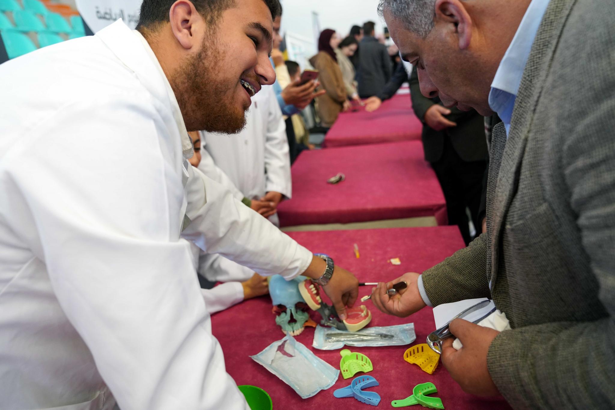 Guidance day for “Al-Injaz” high school students 