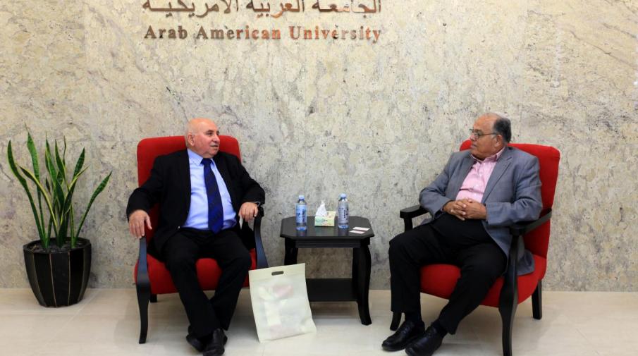 University President meeting Granada College Director