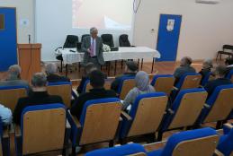 The VP for Administrative and Financial Affairs during his speech in the opening ceremony of the workshop