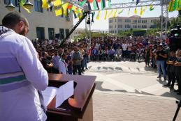 The Student Union Council at the University organizes a reception welcoming the new students