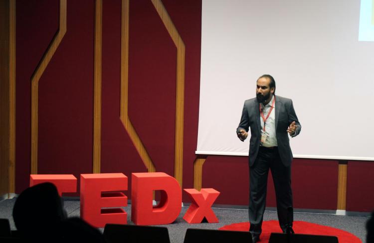 مؤتمر "تيد اكس" العالمي تحت عنوان "TEDx AAUJ"