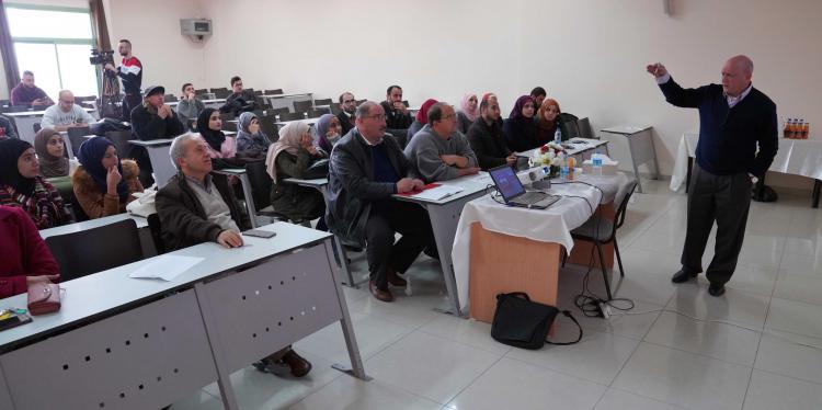 AAUP Organizez a Lecture Entitled " Arab Islamic Medicine: between Traditions and Scientific Research "